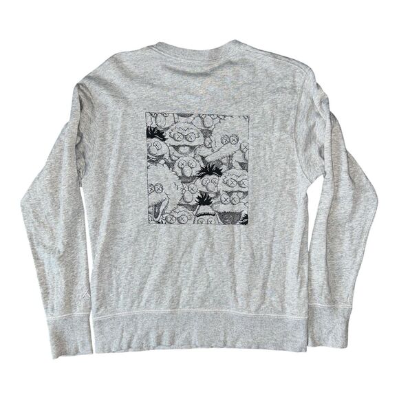 Kaws Sesame Street Uniqlo Crewneck Sweatshirt Men’s Small Heather Gray - Picture 3 of 5